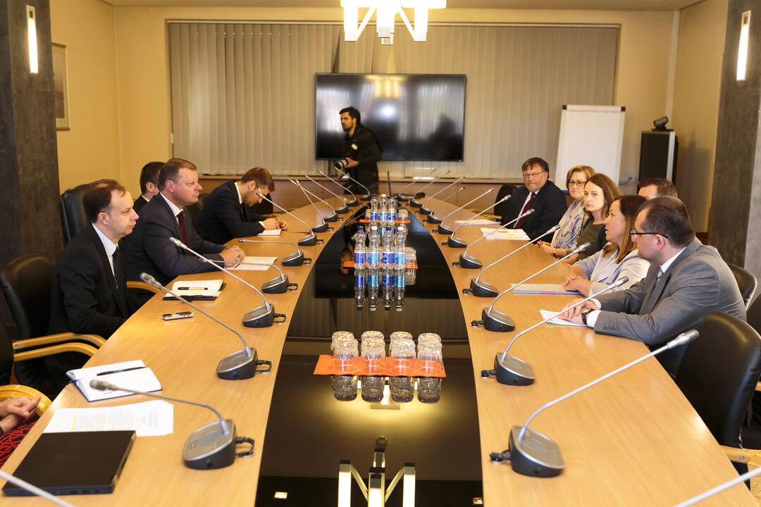 Po susitikimo su premjeru medikai mitingo neatšaukia