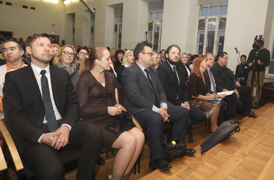 Streikuojančių mokytojų suvažiavimas