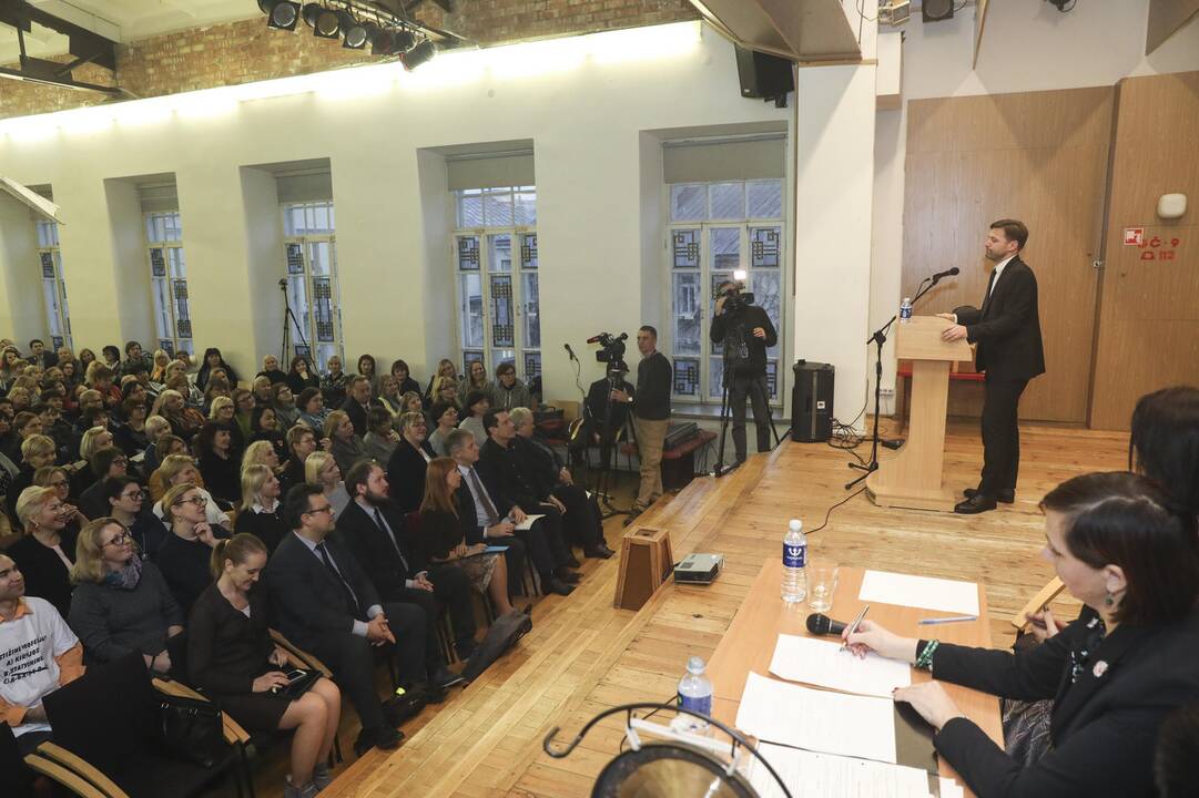 Streikuojančių mokytojų suvažiavimas
