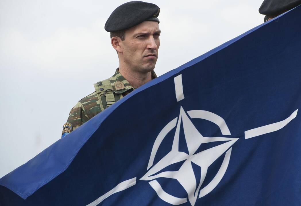 NATO generolas su Lietuvos pareigūnais aptars Aljanso gynybos planus