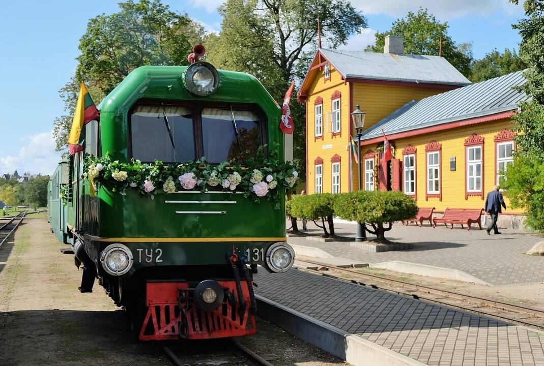 Aukštaitijos siaurukas atnaujina reguliarius traukinių reisus iš Anykščių