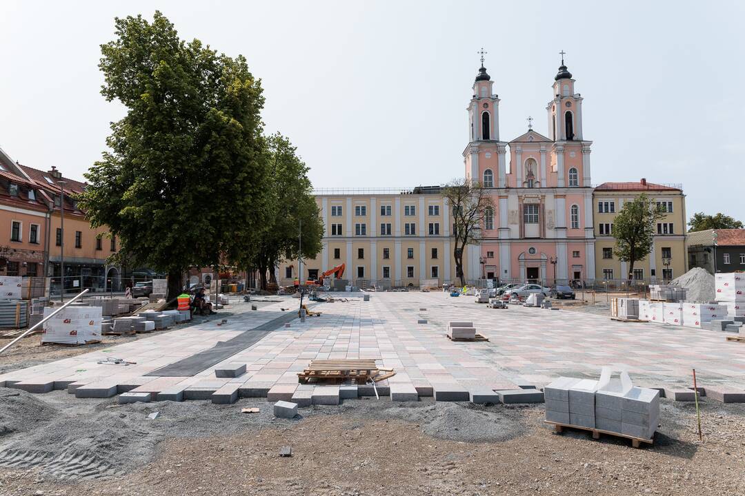 Pokyčiai: Rotušės aikštėje bus įrengta moderni apšvietimo sistema, kuri skleis daugiau šviesos.