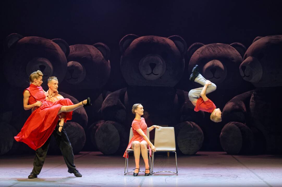 Istorija: seserų Cholinų įkurtas teatras įtvirtino Lietuvos scenos menų repertuare šokio spektaklio žanrą.