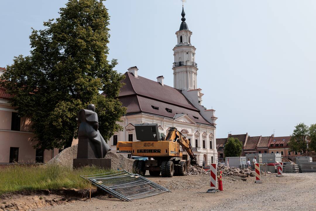 Pokyčiai: Rotušės aikštėje bus įrengta moderni apšvietimo sistema, kuri skleis daugiau šviesos.