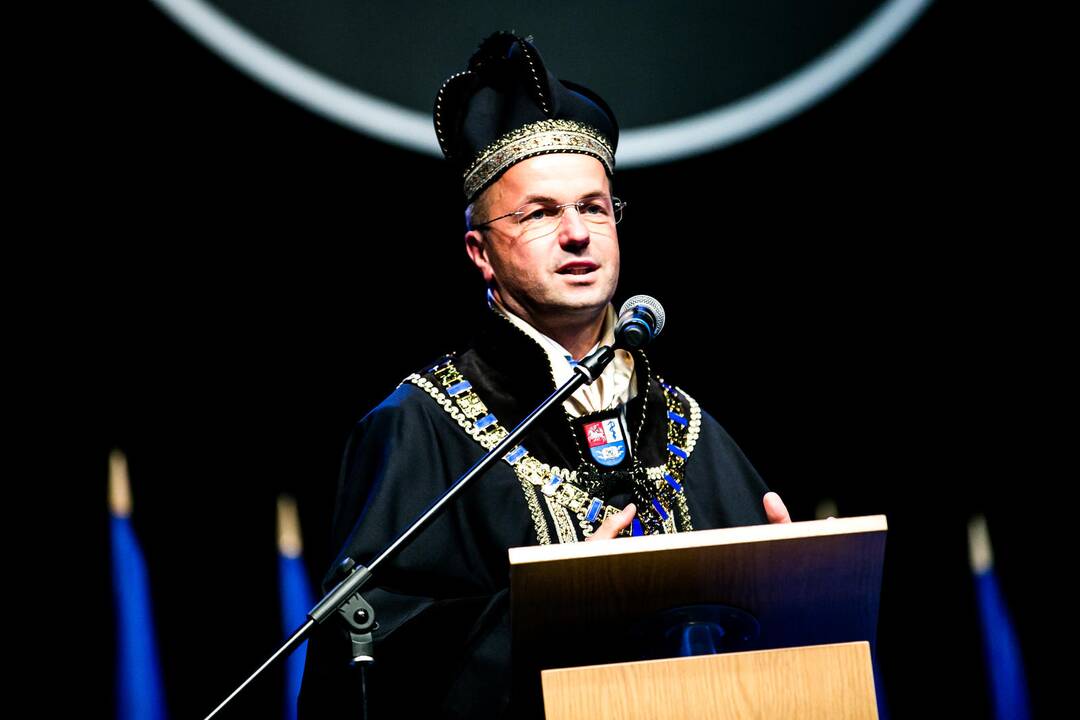 LSMU diplomų įteikimas