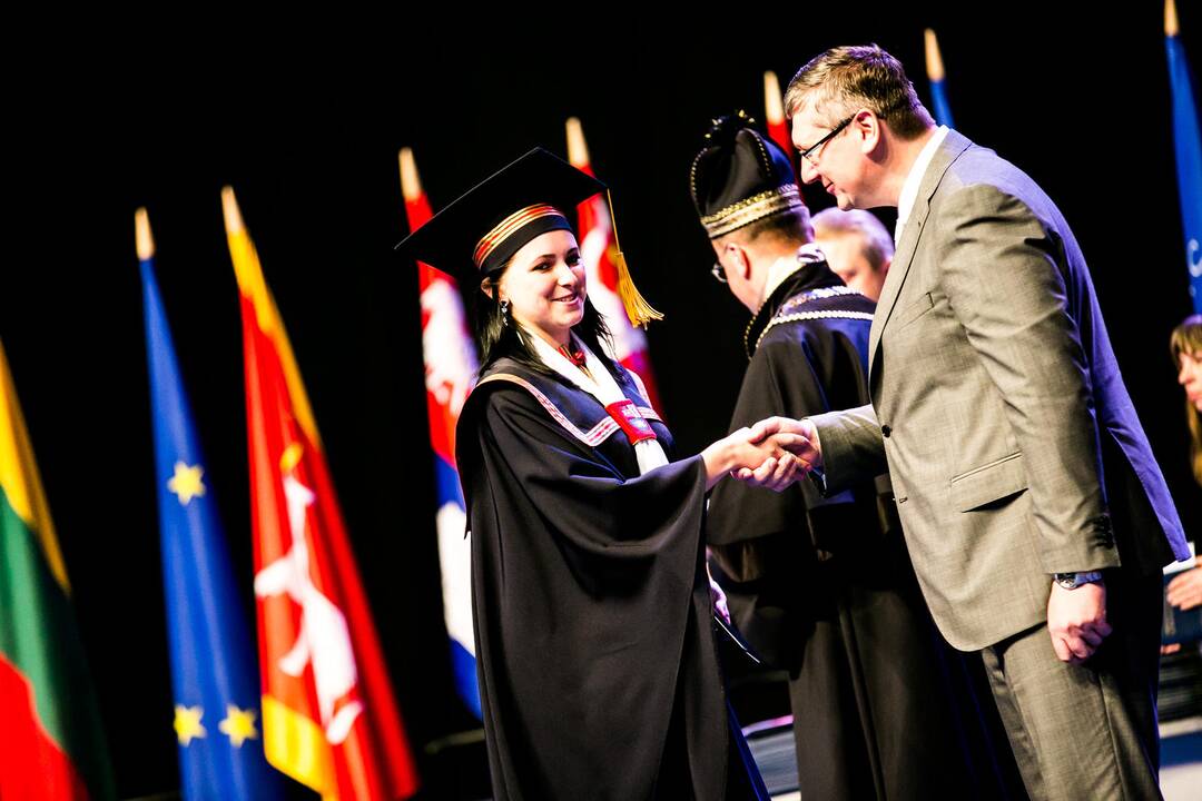 LSMU diplomų įteikimas