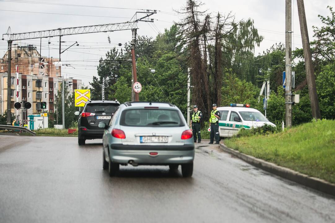 Po stiprios liūties patvino Kauno gatvės