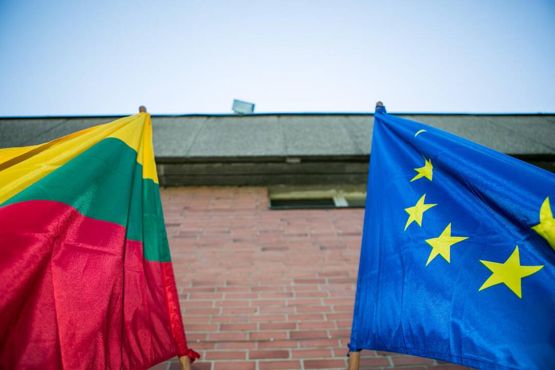 Kauniečiai balsuoja prezidento ir EP rinkimuose