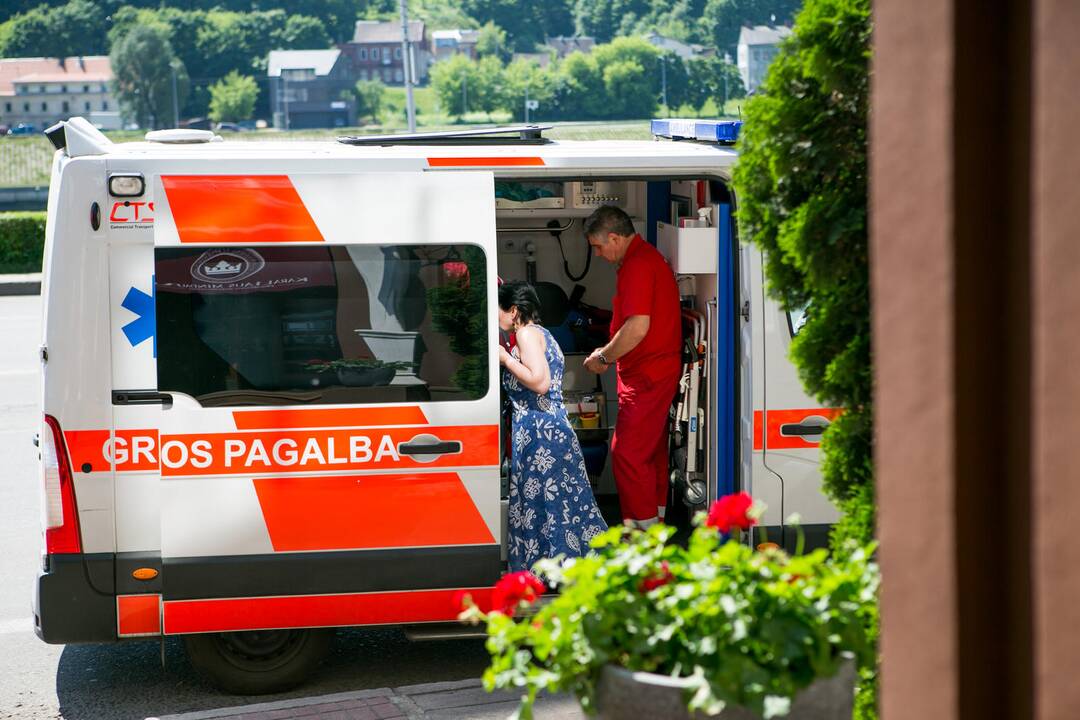 Kauniečiai balsuoja prezidento ir EP rinkimuose