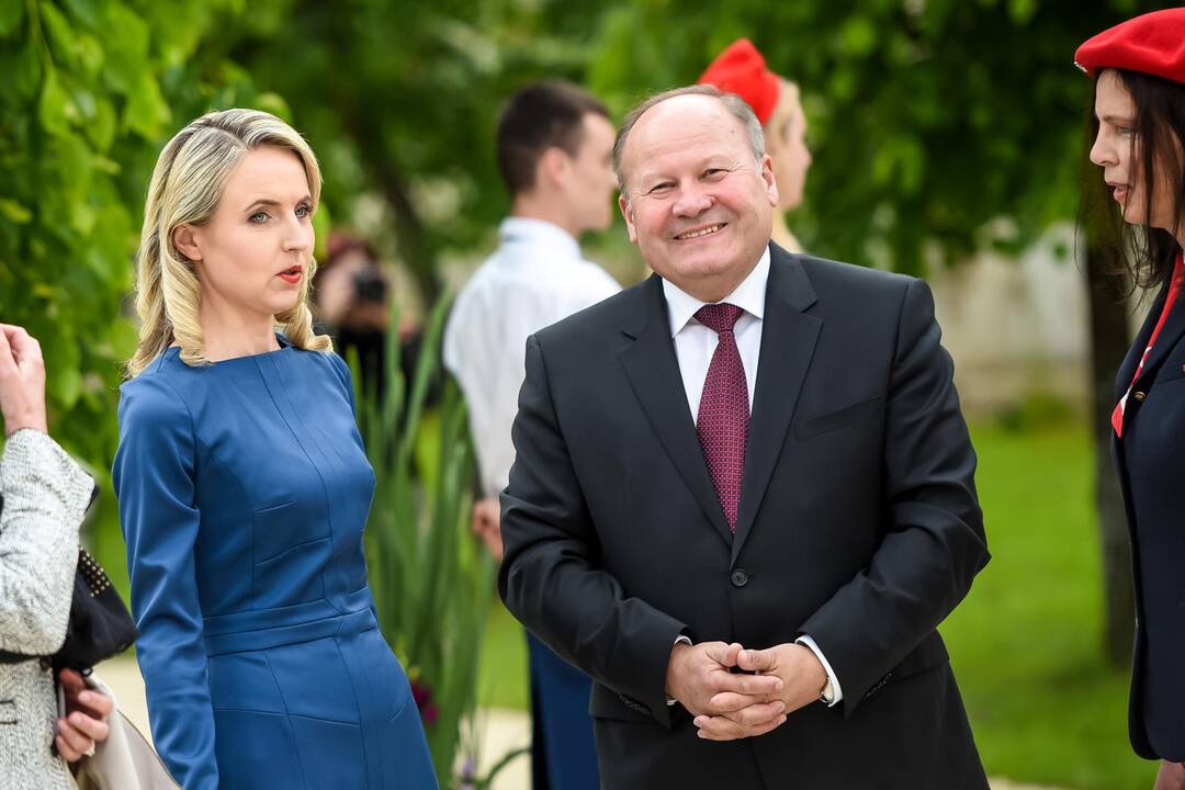 Prezidentui V. Adamkui suteiktas Maltiečių garbės nario vardas 