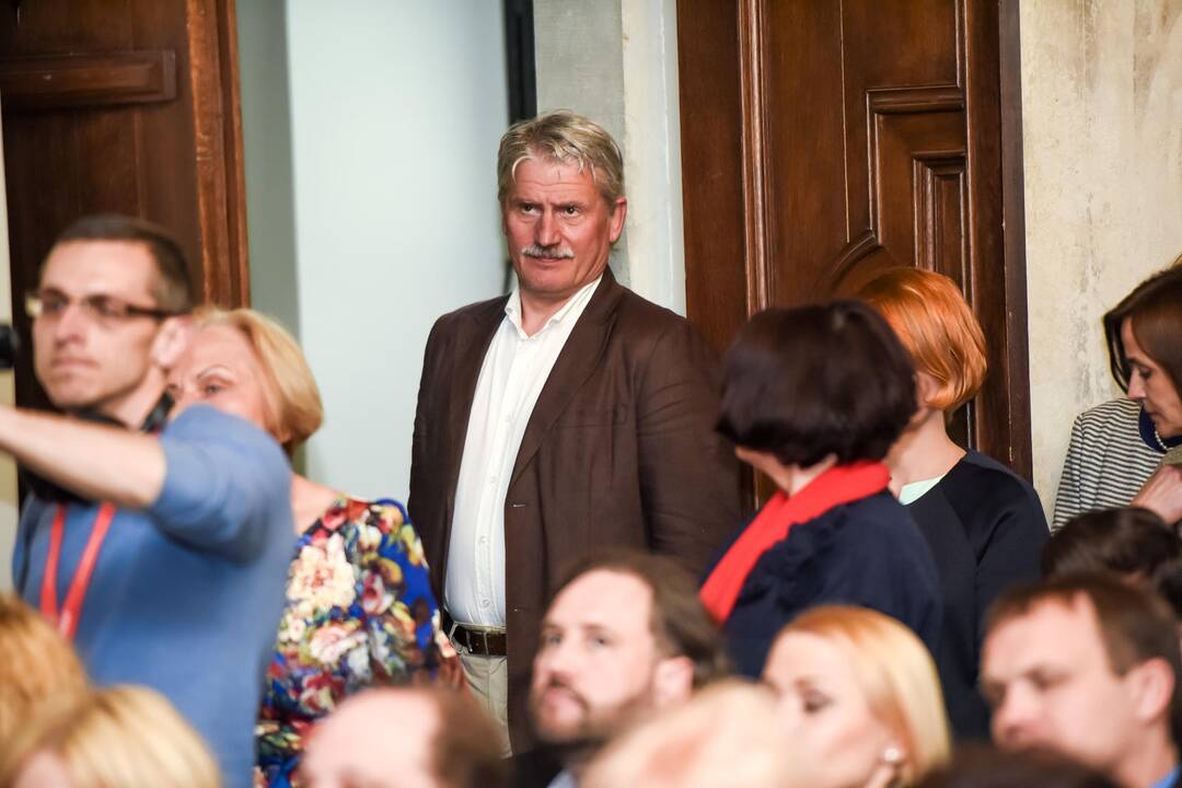 Prezidentui V. Adamkui suteiktas Maltiečių garbės nario vardas 