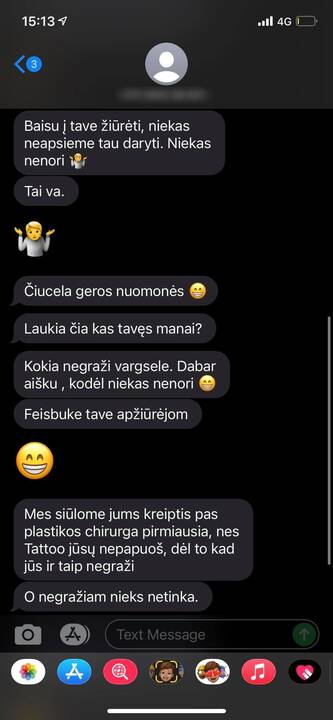 Laiškai: klientė pasakojo, kad tatuiruočių meistras įžeidinėjo ir siūlė kreiptis į plastikos chirurgus.