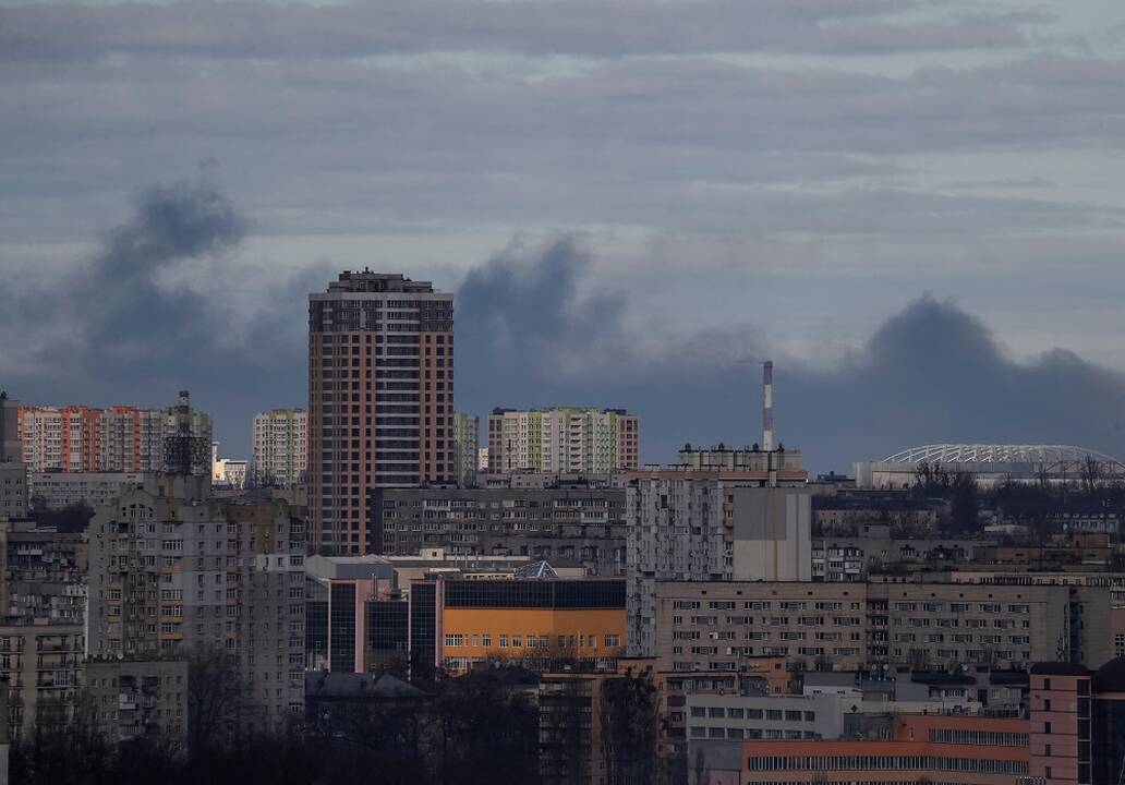 Rusija atakuoja Ukrainos kuro infrastruktūrą, aerodromus