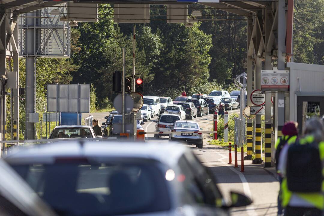 Eilės į Baltarusiją per Šumską