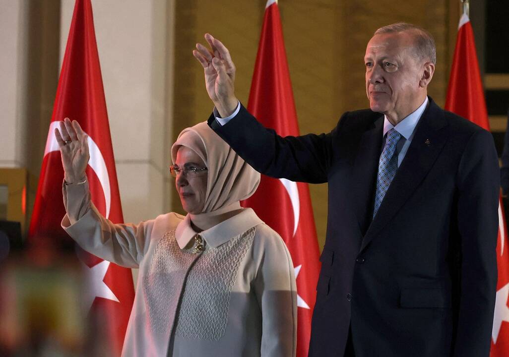 Recepas Tayyipas Erdoganas (dešinėje)