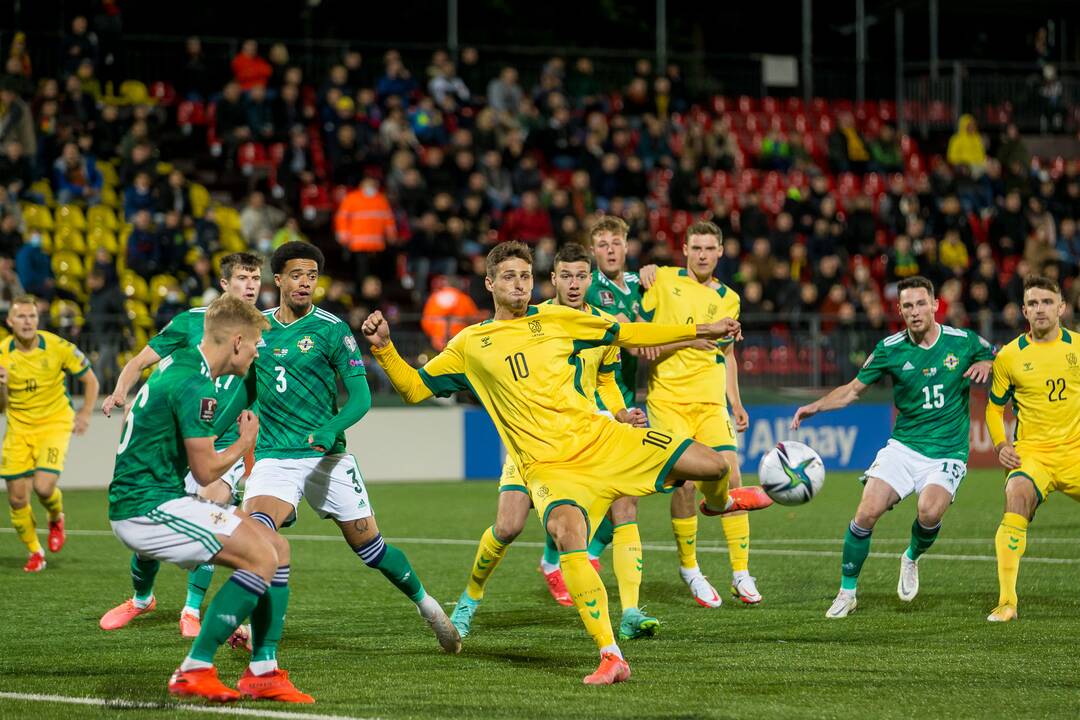 Nesėkmė: rugsėjį Vilniuje lietuviai pralaimėjo Šiaurės Airijos futbolininkams 1:4.