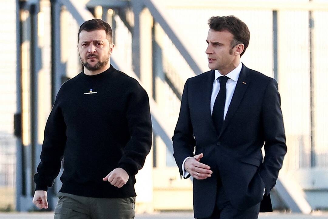 Volodymyras Zelenskis ir Emmanuelis Macronas