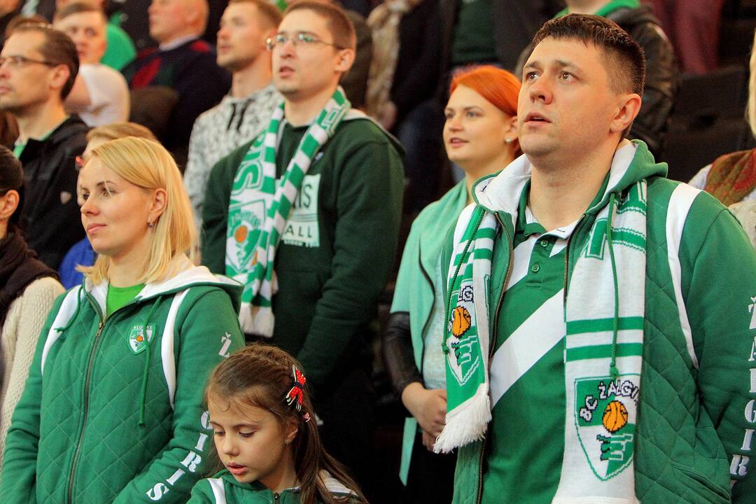 Eurolygos TOP-16 rungtynėse Kauno „Žalgiris“ 75:73 įveikė Bambergo „Brose Basket“ (Vokietija).