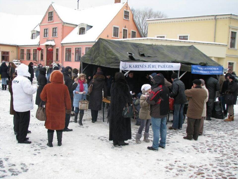 Karinės jūrų pajėgos kviečia į kalėdinį susibūrimą Klaipėdoje