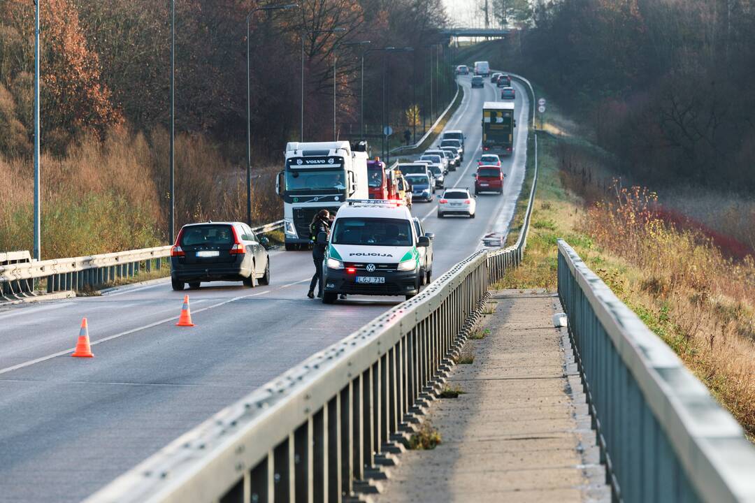 Kaune – automobilių avarijos ir spūstys