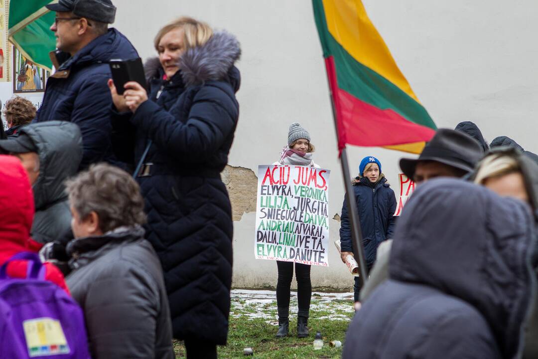Protestas „Paskutinis skambutis“