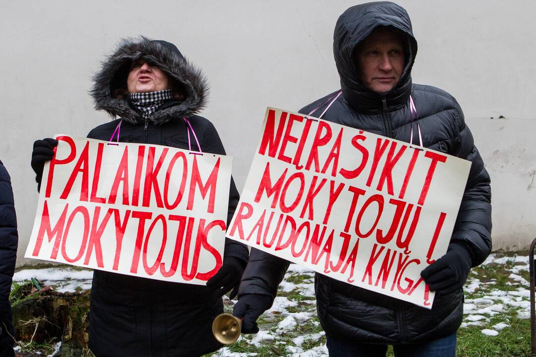 Protestas „Paskutinis skambutis“