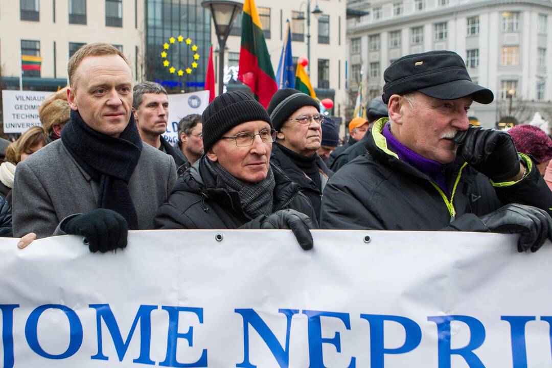 Protestas „Paskutinis skambutis“