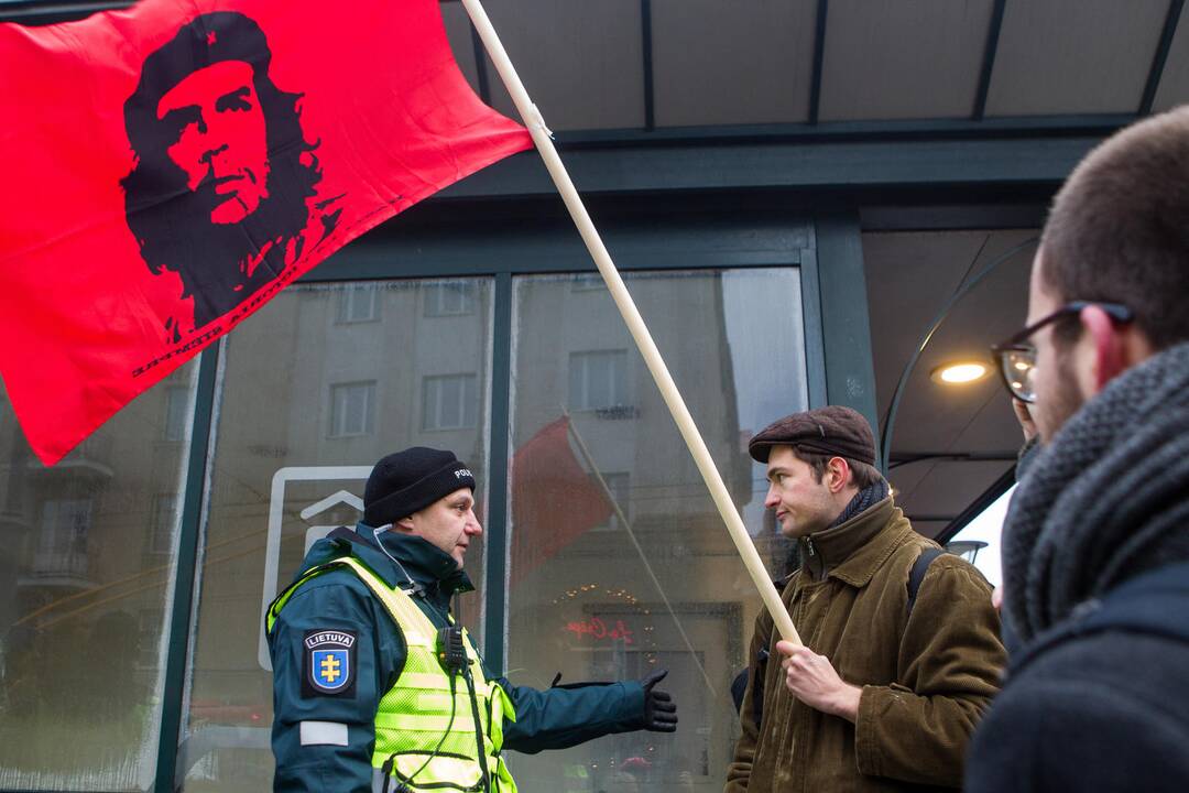 Protestas „Paskutinis skambutis“