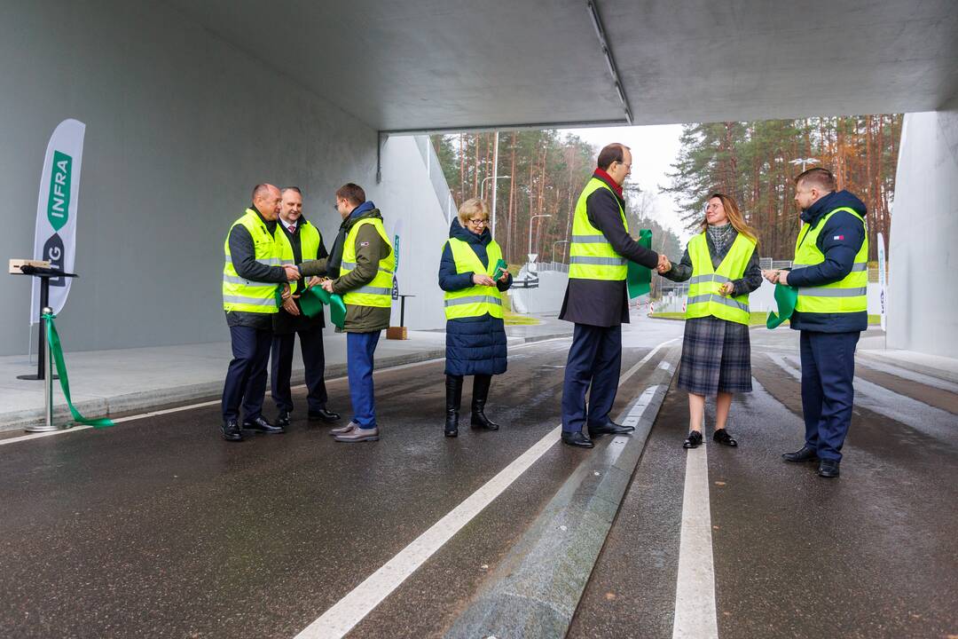 Tunelio kelių Lentvaris–Vievis sankirtoje atidarymas