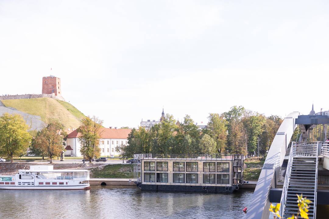 Plaukiojantis viešbutis