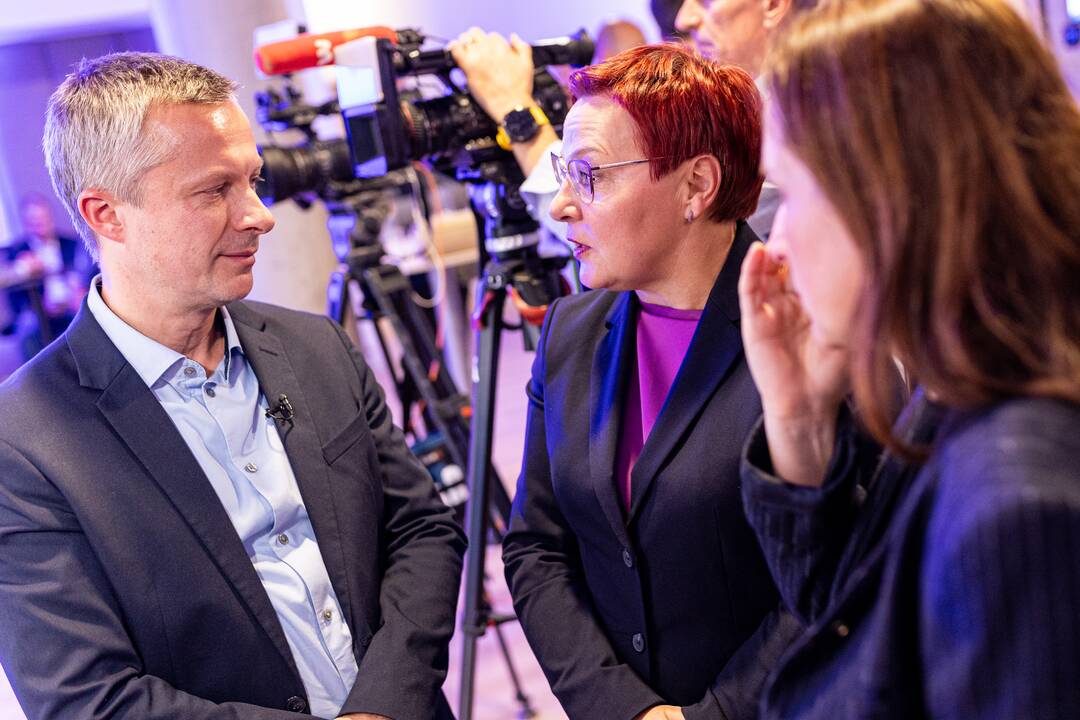 2024-ųjų Seimo rinkimai:  TS-LKD nariai laukia rinkimų rezultatų