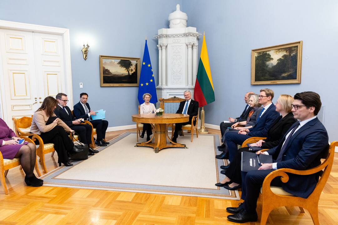 Valstybinio apdovanojimo įteikimo ceremonija EK pirmininkei