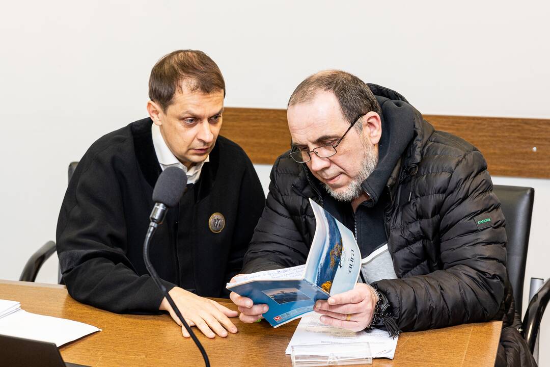 Kartvelas kaltinamas brangių knygų vagyste iš VU