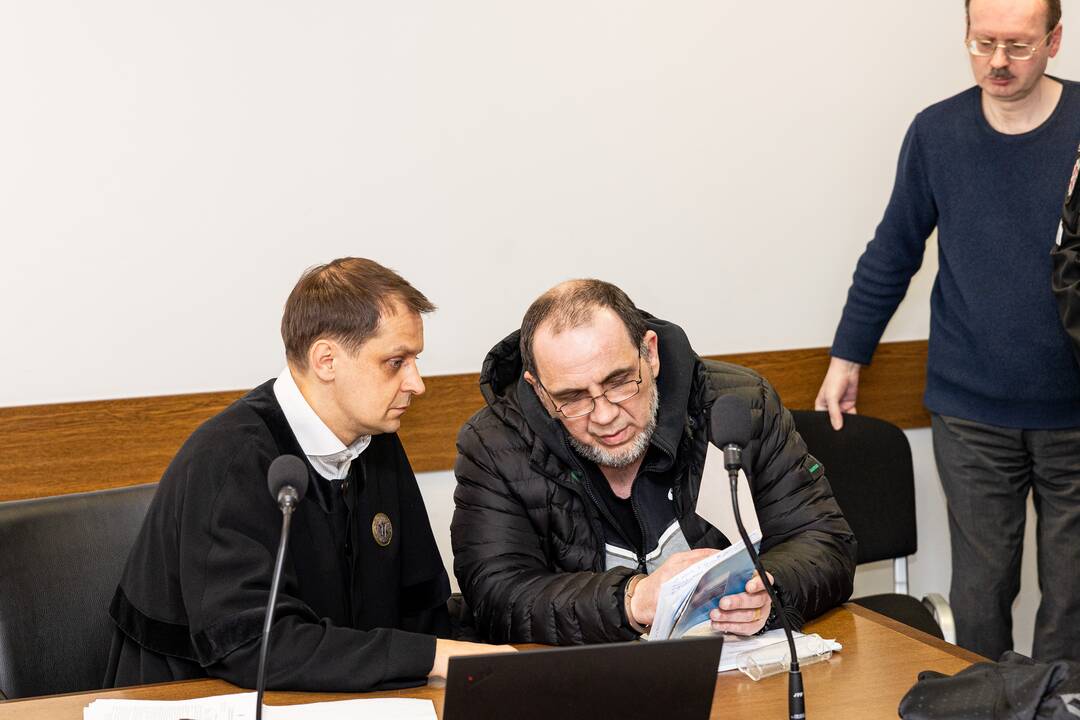Kartvelas kaltinamas brangių knygų vagyste iš VU