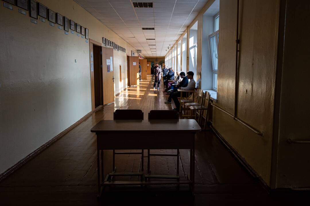Abiturientai laiko valstybinį lietuvių kalbos egzaminą