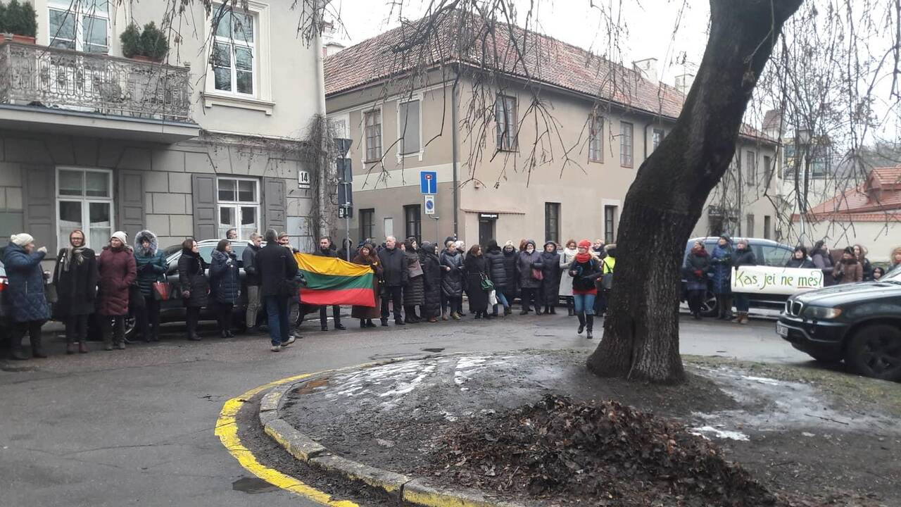 Protestas „Paskutinis skambutis“