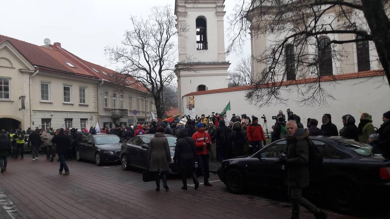 Protestas „Paskutinis skambutis“