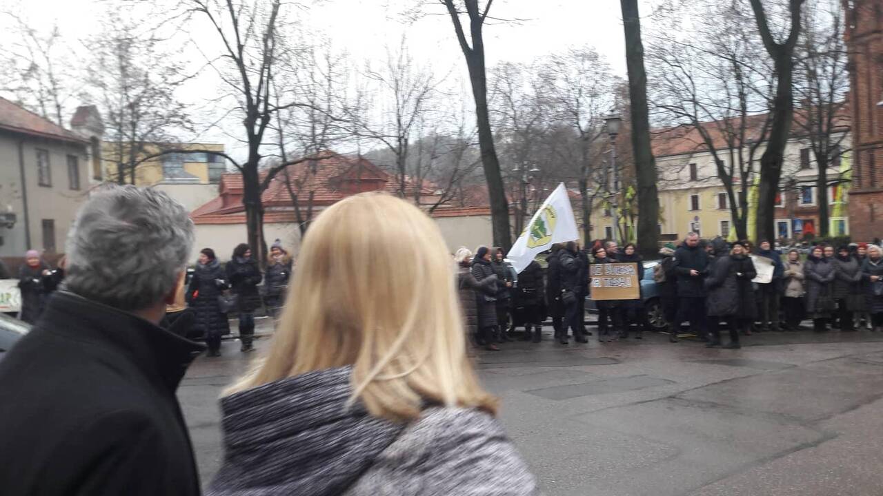 Protestas „Paskutinis skambutis“