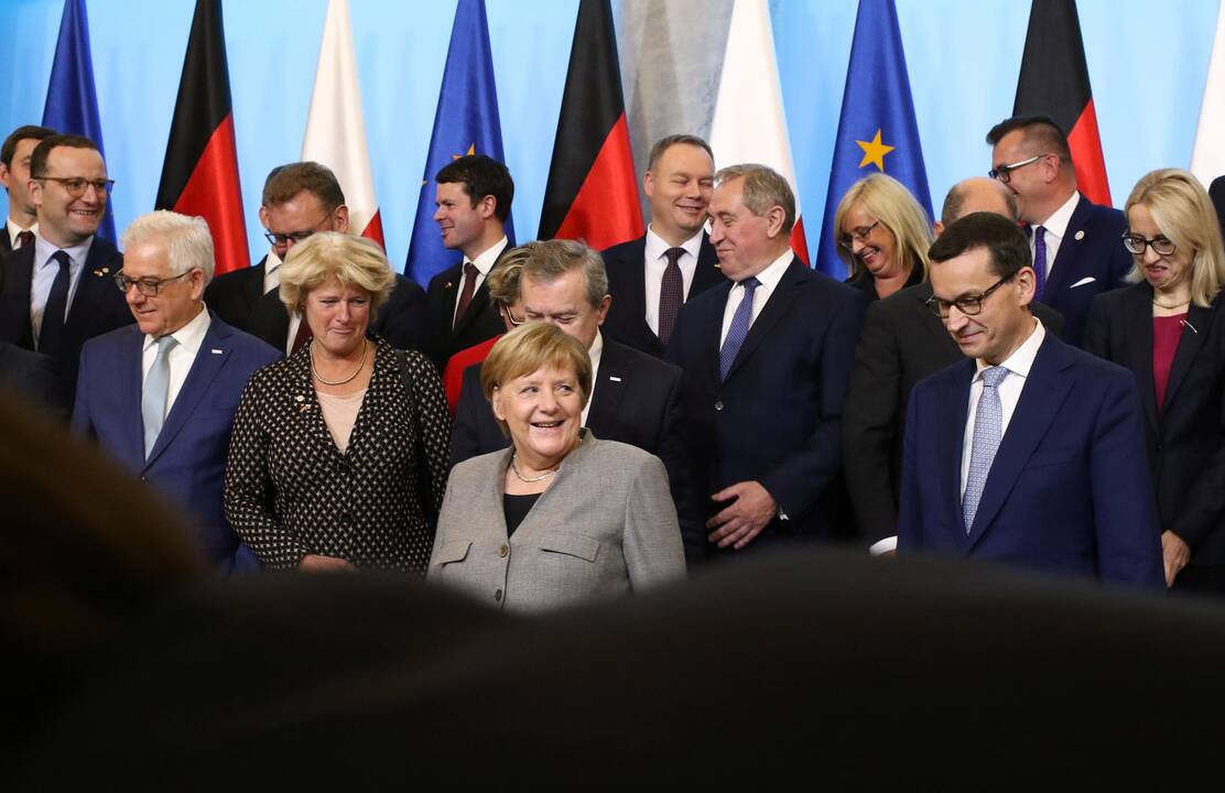 Angela Merkel ir  Mateuszas Morawieckis
