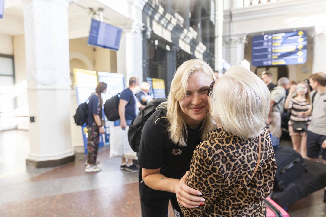 R. Meilutytė grįžo iš Pasaulio plaukimo čempionato