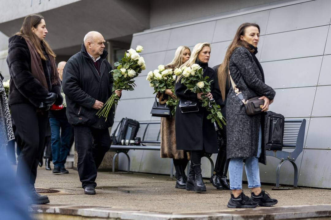 A. Jagelavičiūtei – artimųjų ir bičiulių paskutinis „sudie“