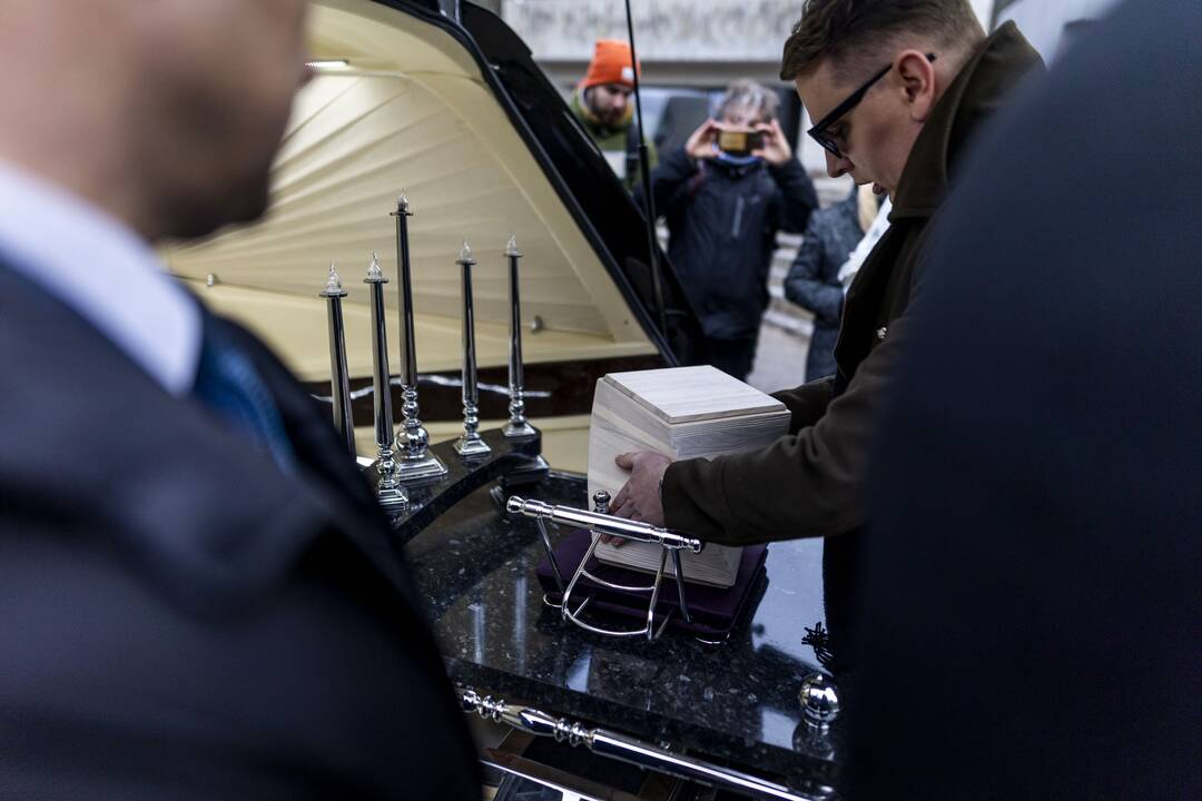 A. Jagelavičiūtei – artimųjų ir bičiulių paskutinis „sudie“
