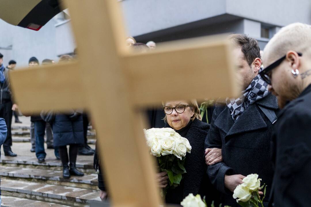 A. Jagelavičiūtei – artimųjų ir bičiulių paskutinis „sudie“