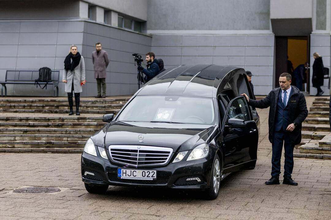 A. Jagelavičiūtei – artimųjų ir bičiulių paskutinis „sudie“