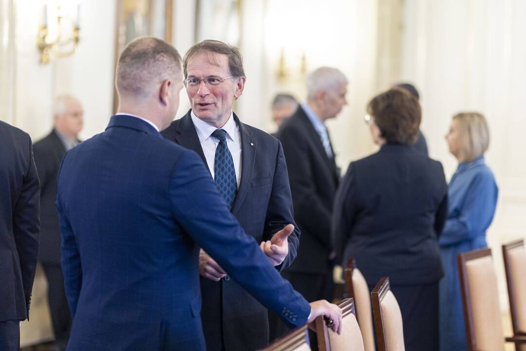 Prezidentas susitiko su žemės ūkio, maisto pramonės ir prekybos atstovais