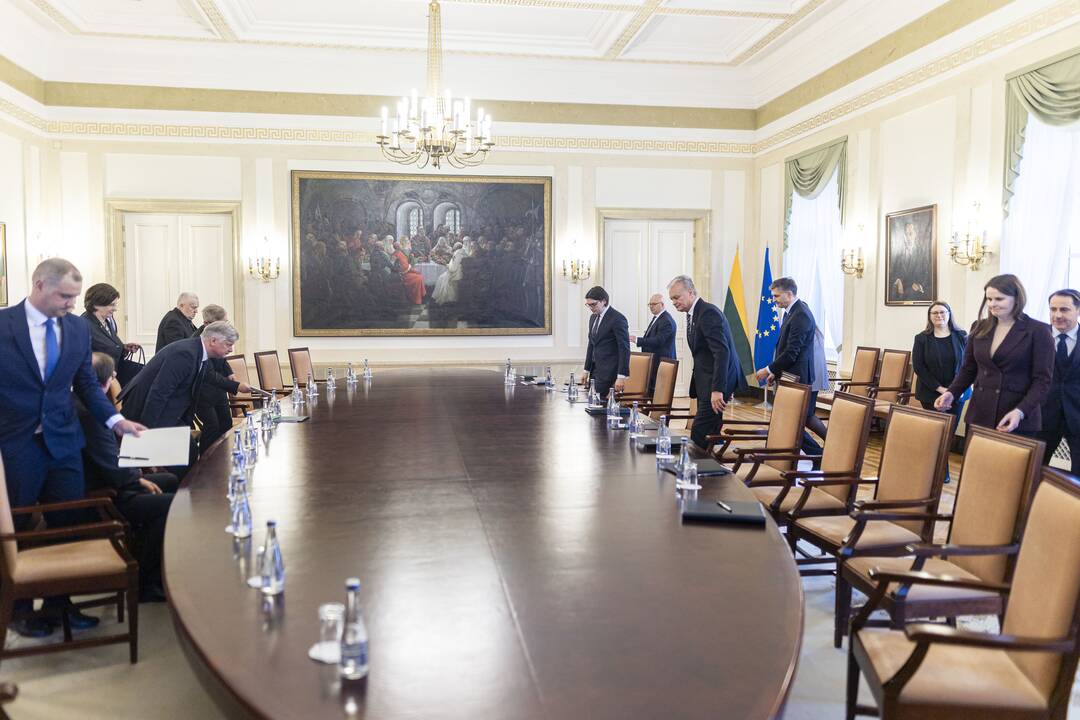 Prezidentas susitiko su žemės ūkio, maisto pramonės ir prekybos atstovais