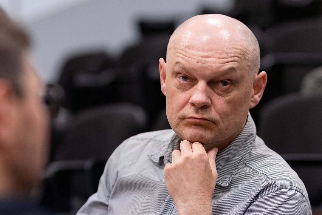 Riaušių prie Seimo byla: nepavyko nušalinti teisėjo M. Striauko