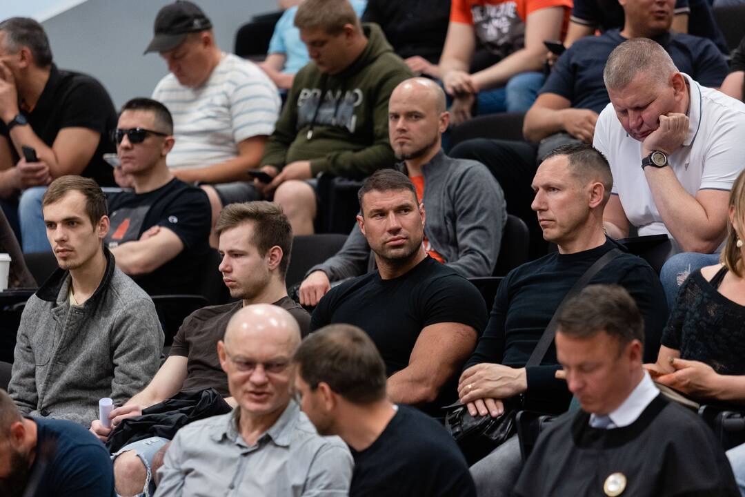Riaušių prie Seimo byla: nepavyko nušalinti teisėjo M. Striauko