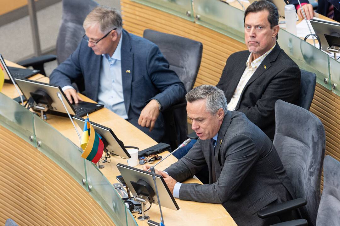Siūlymas pradėti apkaltos procesą R. Žemaitaičiui