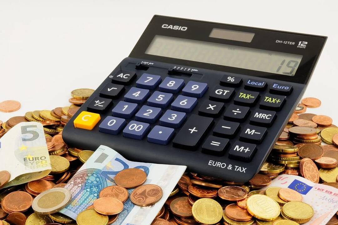 Gauti socialinę paramą sunkiai besiverčiantiems dirbantiesiems bus lengviau?